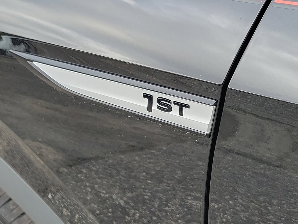 Used 2021 Volkswagen ID.4 1st Edition image 32