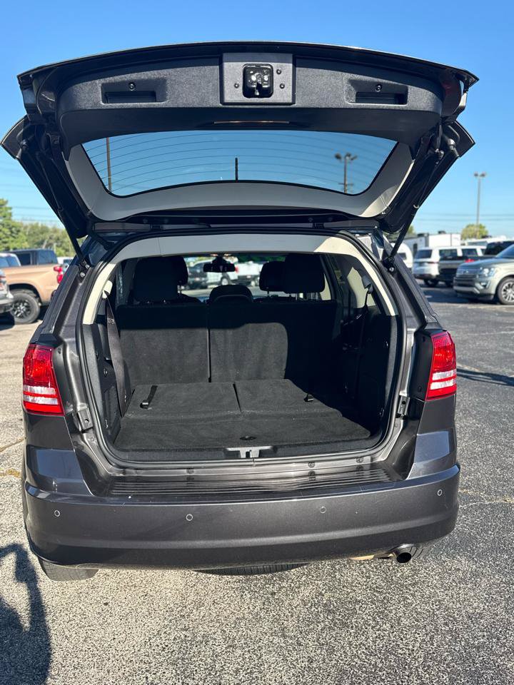 Used 2020 Dodge Journey SE w/ SE Popular Equipment Group FWD image 22