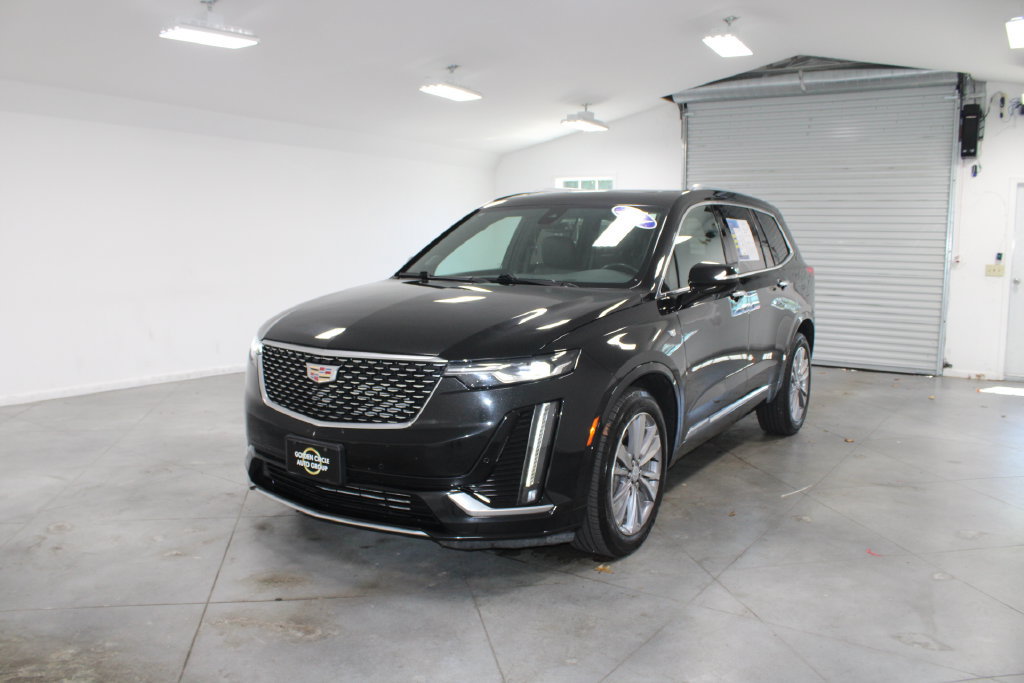 Used 2024 Cadillac XT6 Premium Luxury AWD/4WD image 4