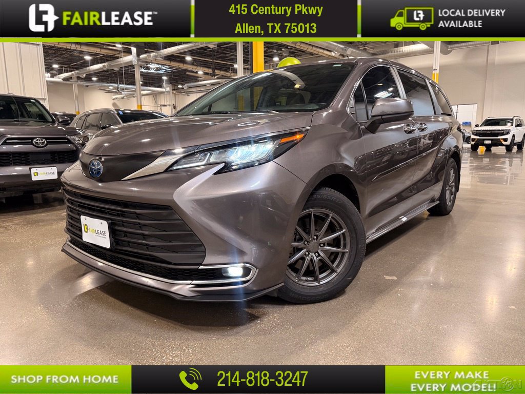 Used 2022 Toyota Sienna XLE