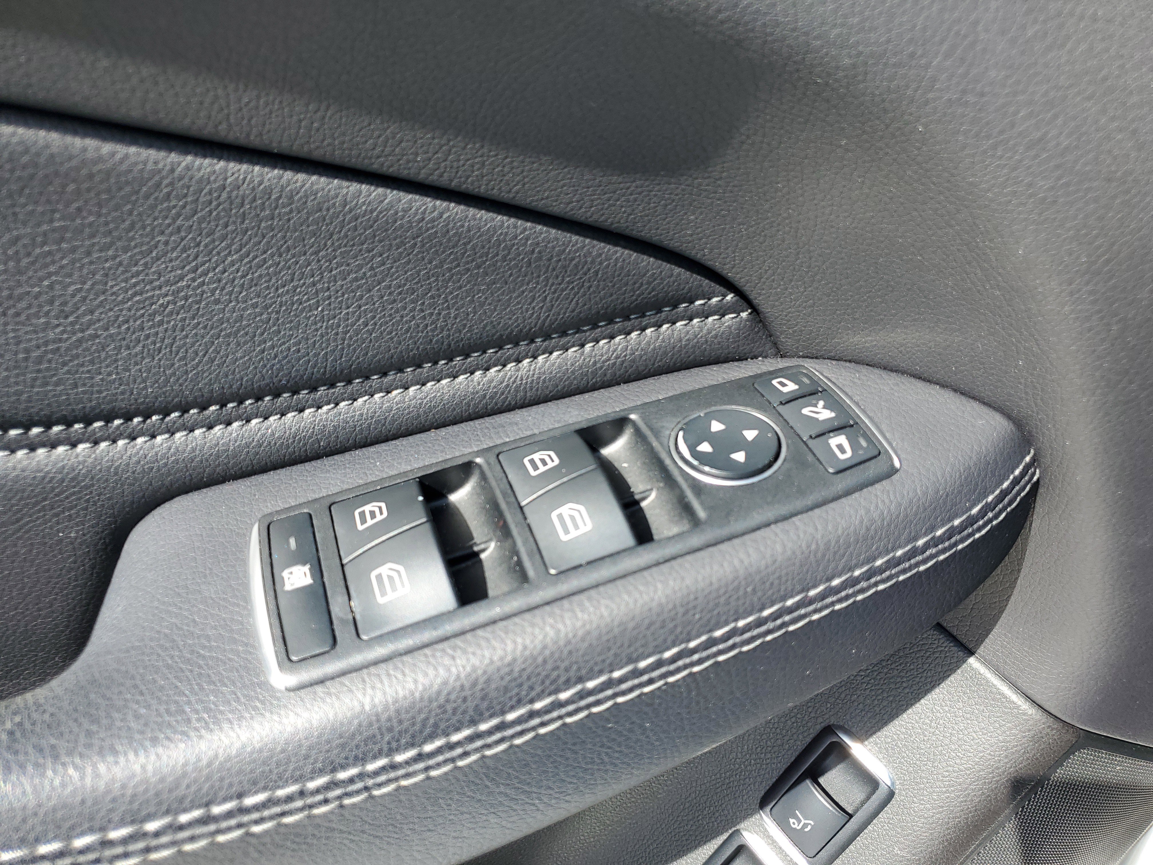 Used 2019 Mercedes-Benz GLS 450 4MATIC image 18