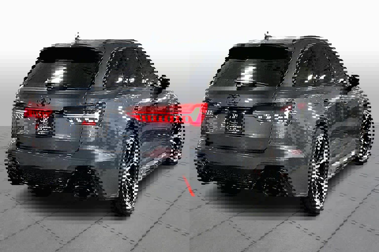 Used 2025 Audi RS 6 performance image 12