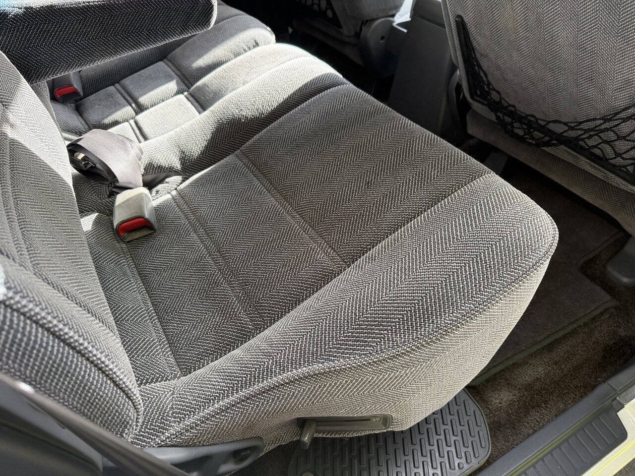 Used 1993 Toyota Land Cruiser AWD/4WD image 77