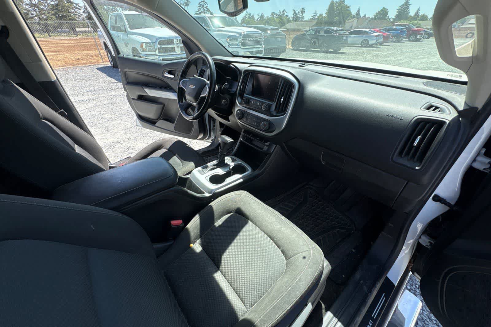 Used 2018 Chevrolet Colorado LT RWD image 17