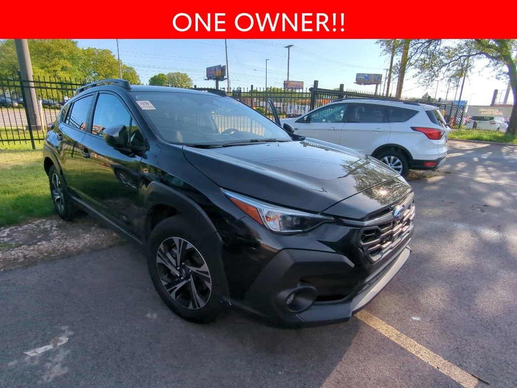 Used 2024 Subaru Crosstrek 2.0i Premium AWD/4WD image 3