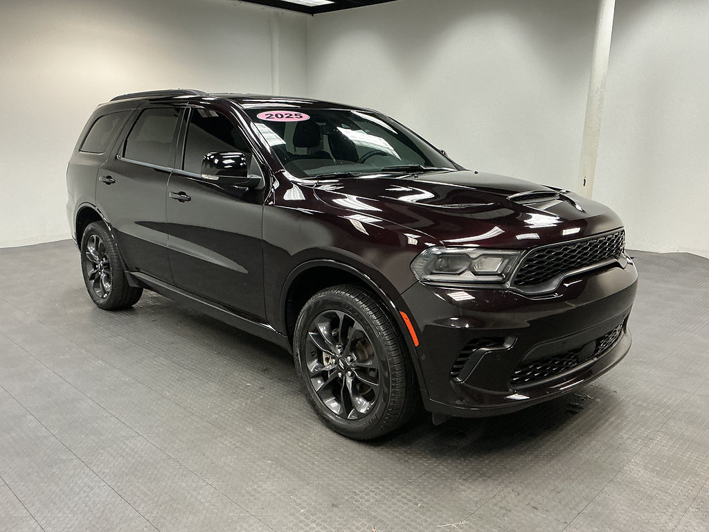 Used 2025 Dodge Durango GT AWD/4WD image 7