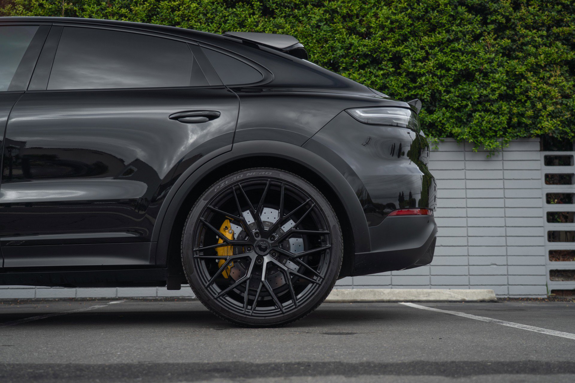 Used 2023 Porsche Cayenne Turbo GT image 26