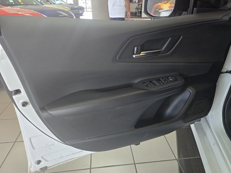 Used 2023 Toyota Prius Prime FWD image 9