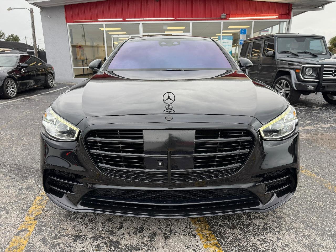 Used 2022 Mercedes-Benz S 580 4MATIC Sedan image 2