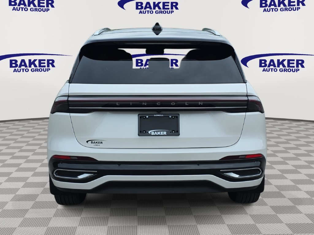 Used 2026 Lincoln Nautilus Reserve AWD/4WD image 4