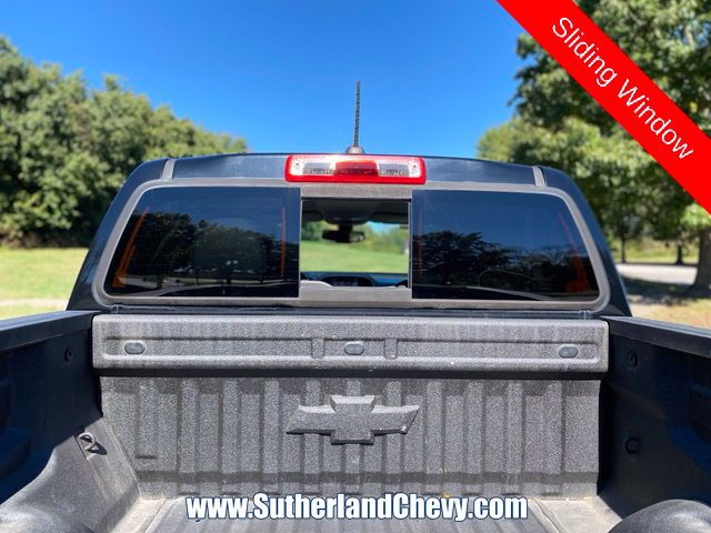 Used 2017 Chevrolet Colorado Z71 AWD/4WD image 16