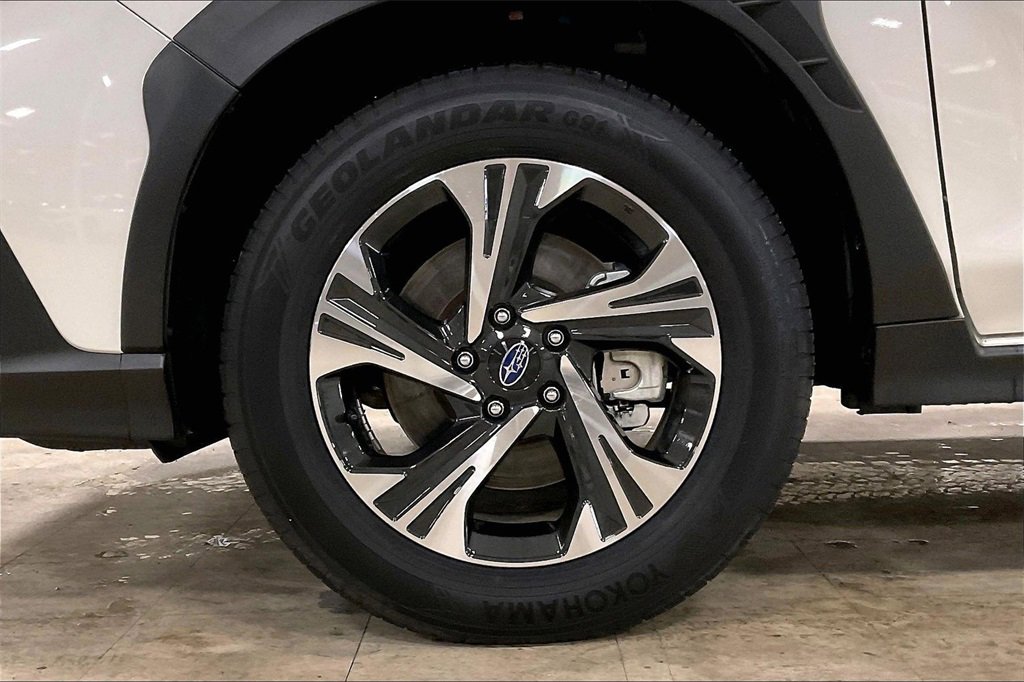Used 2024 Subaru Crosstrek 2.0i Premium image 9