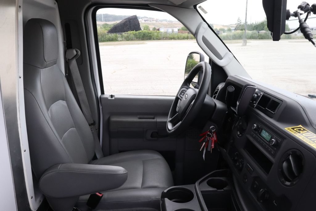 Used 2024 Ford E-350 and Econoline 350 Super Duty w/ Power Windows & Locks Group RWD image 11