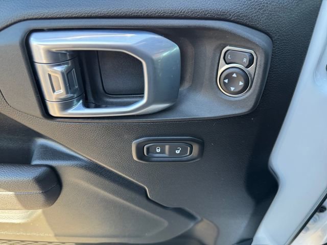 Certified 2024 Jeep Wrangler Unlimited w/ Convenience Group image 13