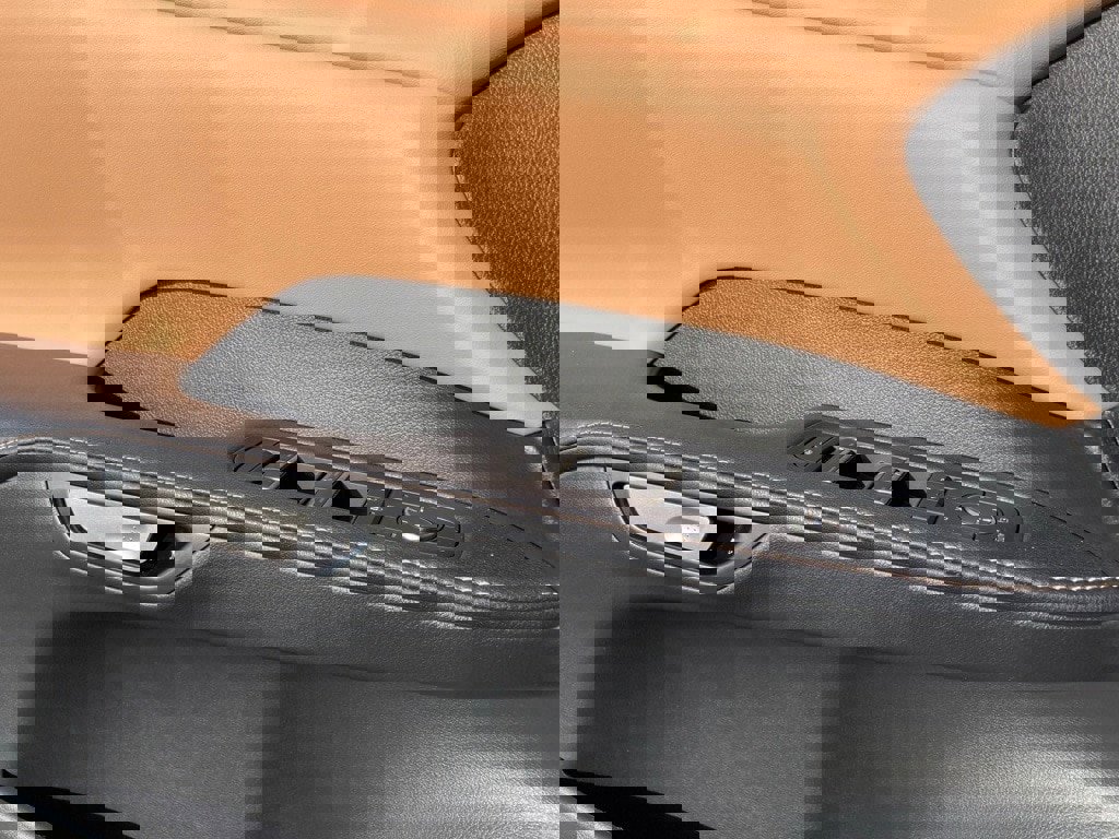 Used 2025 Lexus RX 350h image 17