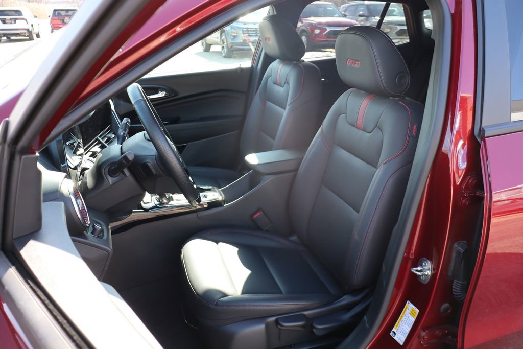 Used 2024 Chevrolet Trax RS w/ Driver Confidence Package image 10