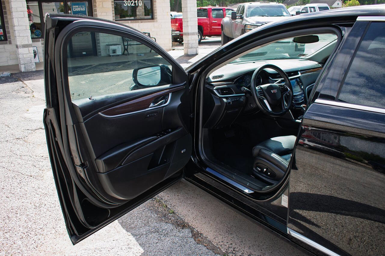 Used 2016 Cadillac XTS Premium FWD image 10