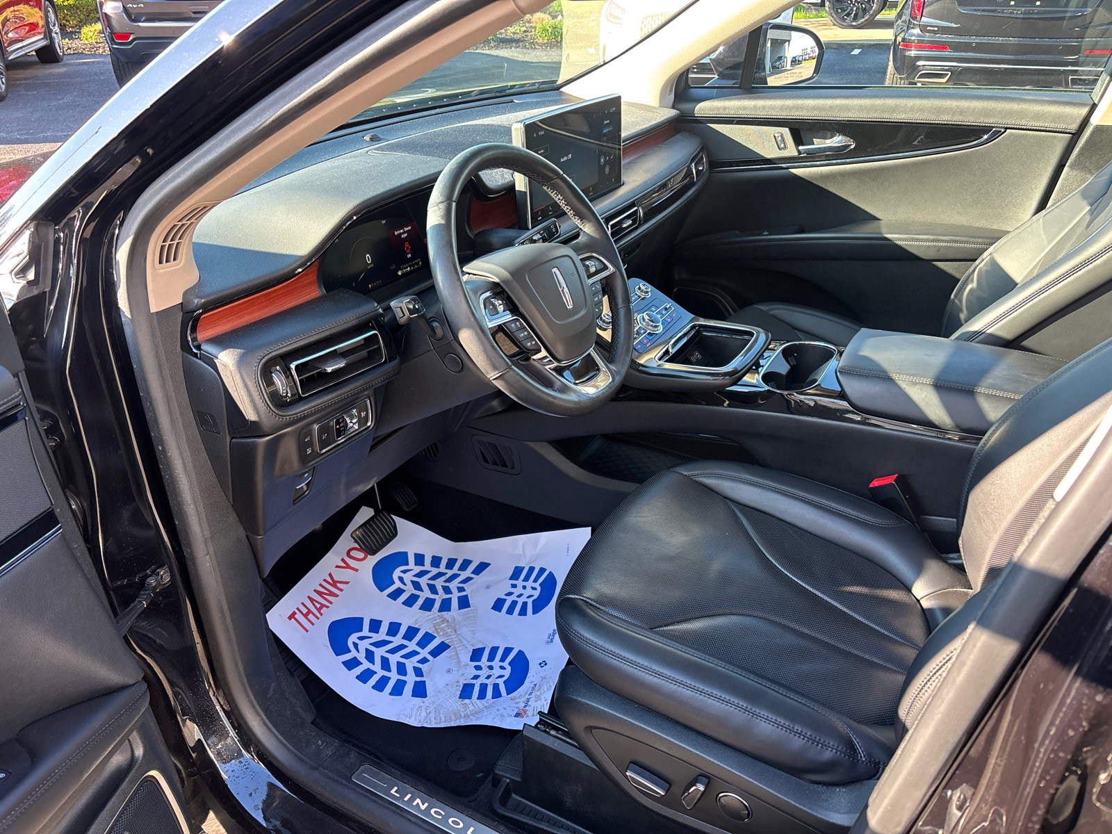 Certified 2022 Lincoln Nautilus Reserve w/ Cargo Utility Package image 24