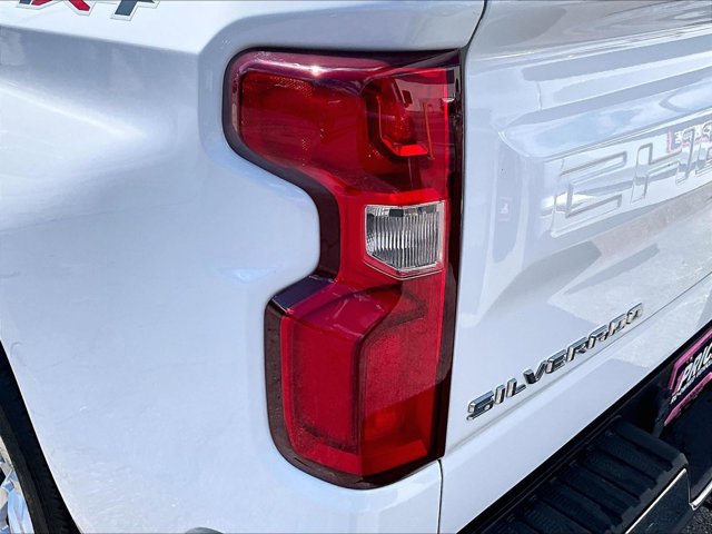 Used 2019 Chevrolet Silverado 1500 LTZ image 28