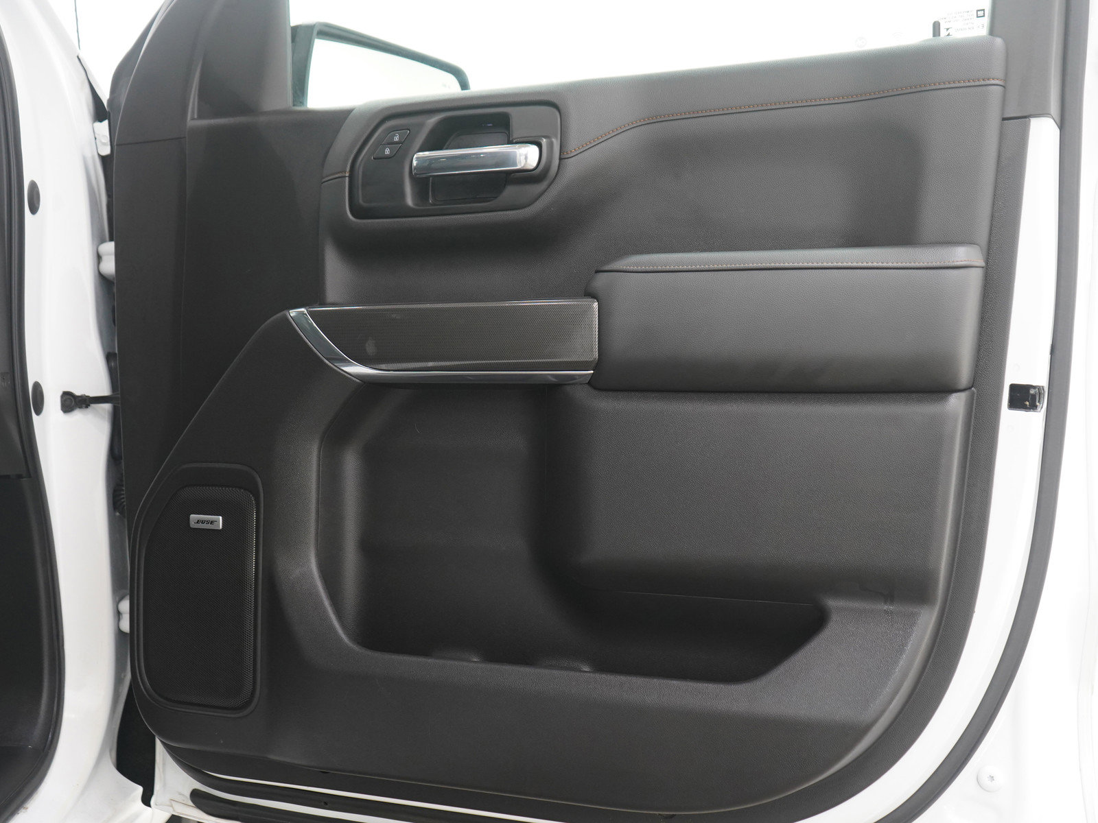 Used 2020 GMC Sierra 1500 AT4 w/ AT4 Premium Package image 9