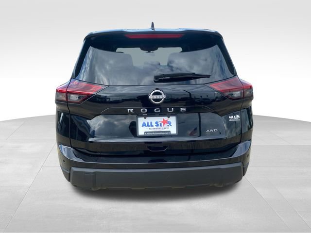 Used 2025 Nissan Rogue SV AWD/4WD image 9