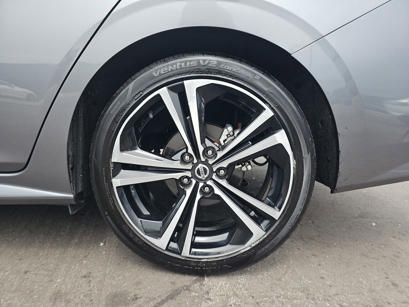 Used 2022 Nissan Sentra SR w/ SR Premium Package FWD image 33