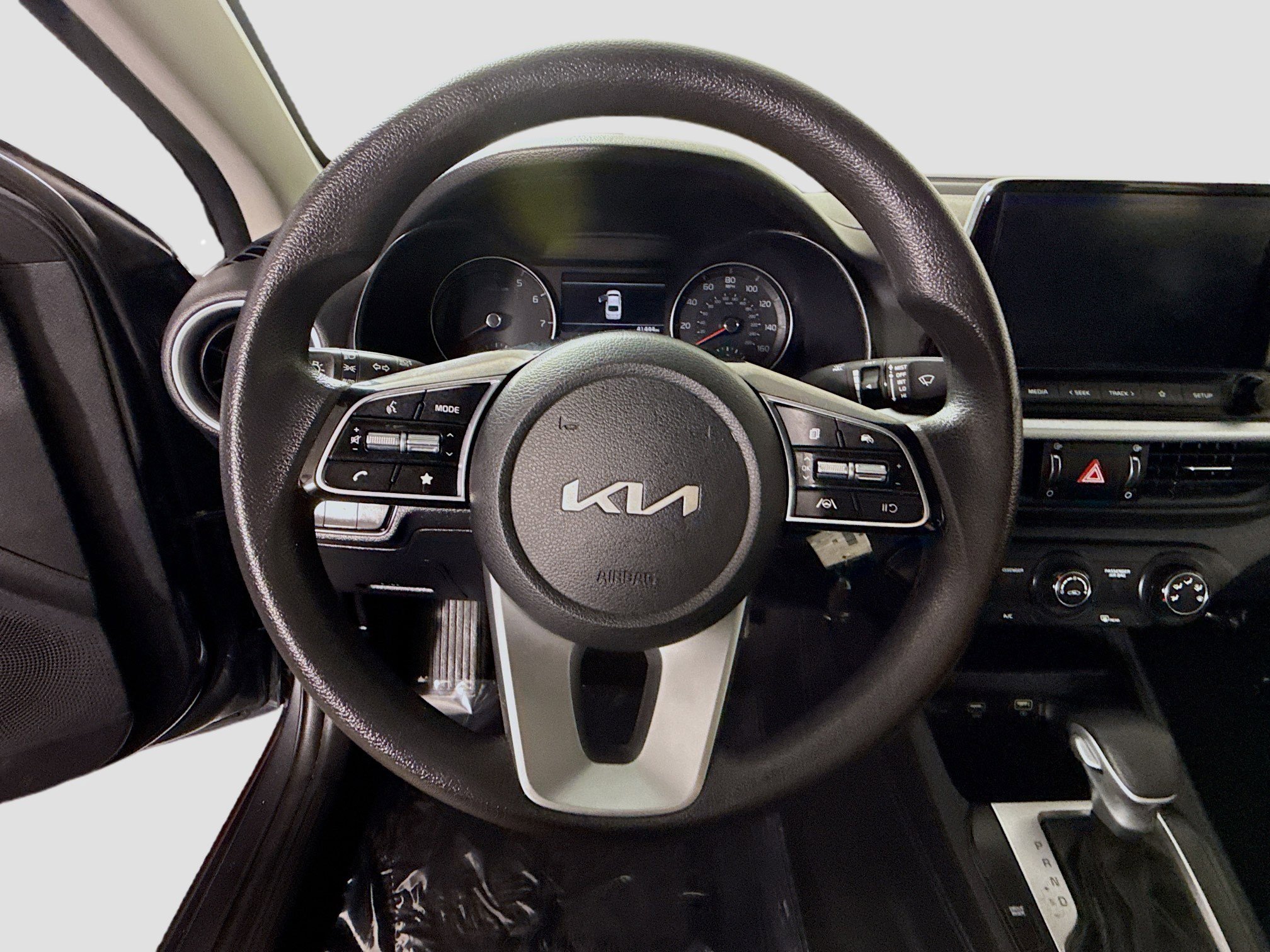 Used 2024 Kia Forte LX FWD image 13