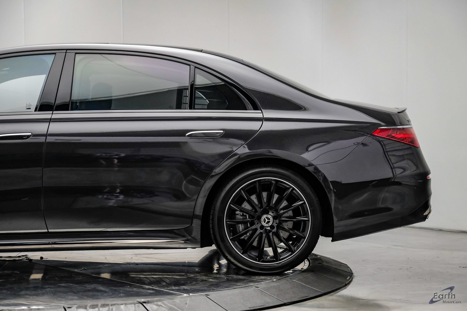 Used 2023 Mercedes-Benz S 580 4MATIC Sedan image 9