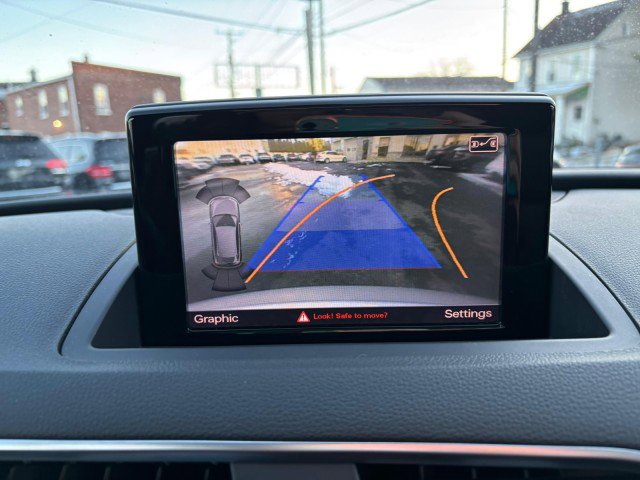 Used 2017 Audi Q3 2.0T Premium image 22