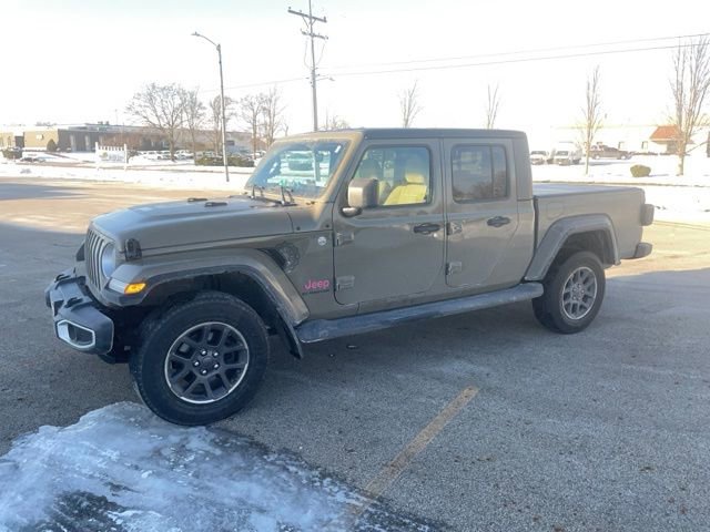 Used 2020 Jeep Gladiator Overland w/ LED Lighting Group image 2