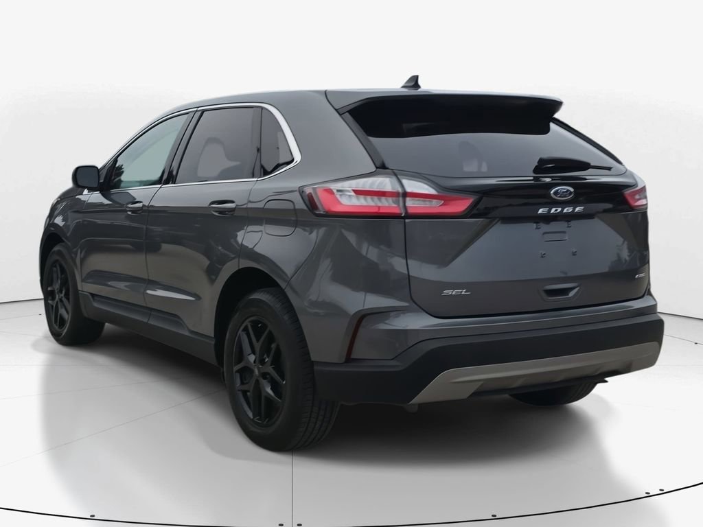 Used 2024 Ford Edge SEL image 7