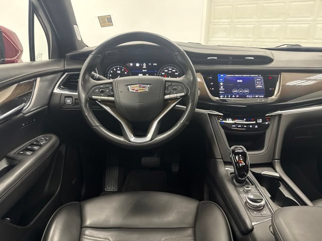 Used 2022 Cadillac XT6 Premium Luxury w/ Platinum Package AWD/4WD image 24