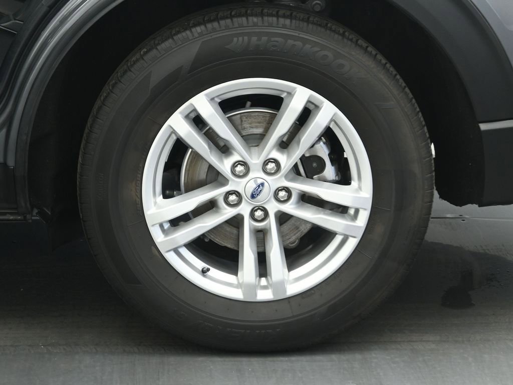 Certified 2023 Ford Explorer XLT image 24