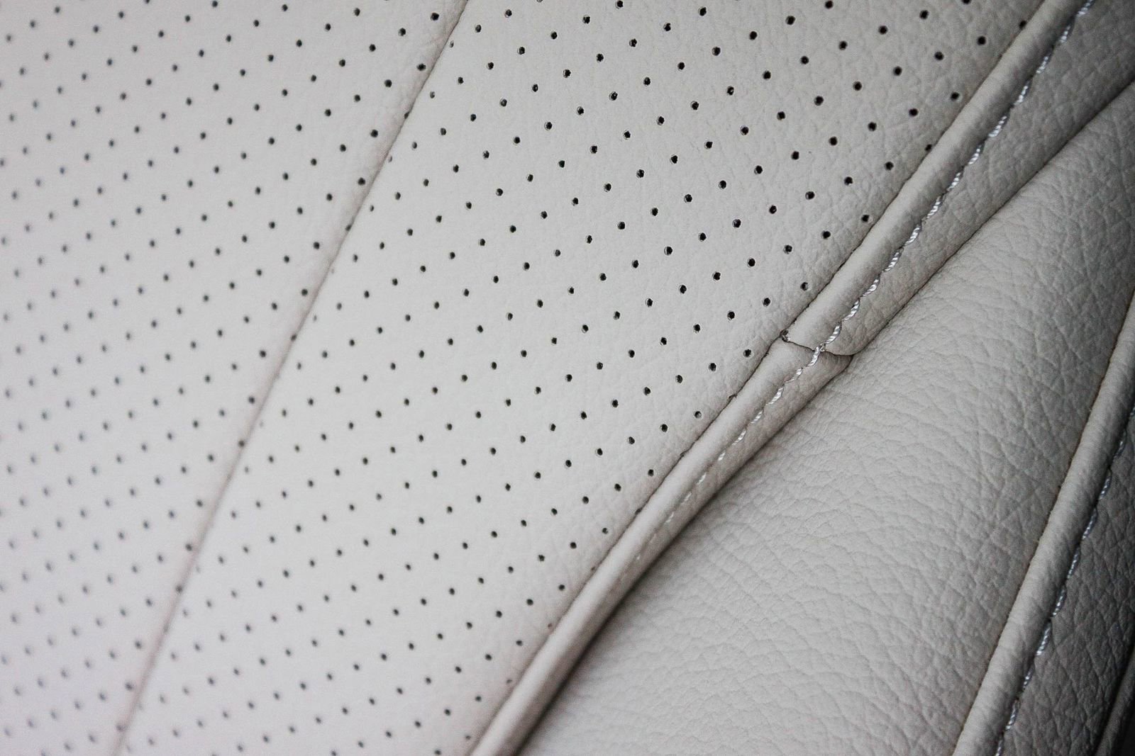 Used 2024 Mercedes-Benz E 450 4MATIC Sedan image 23