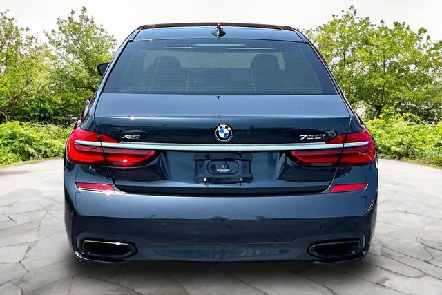 Used 2018 BMW 750i xDrive AWD/4WD image 4