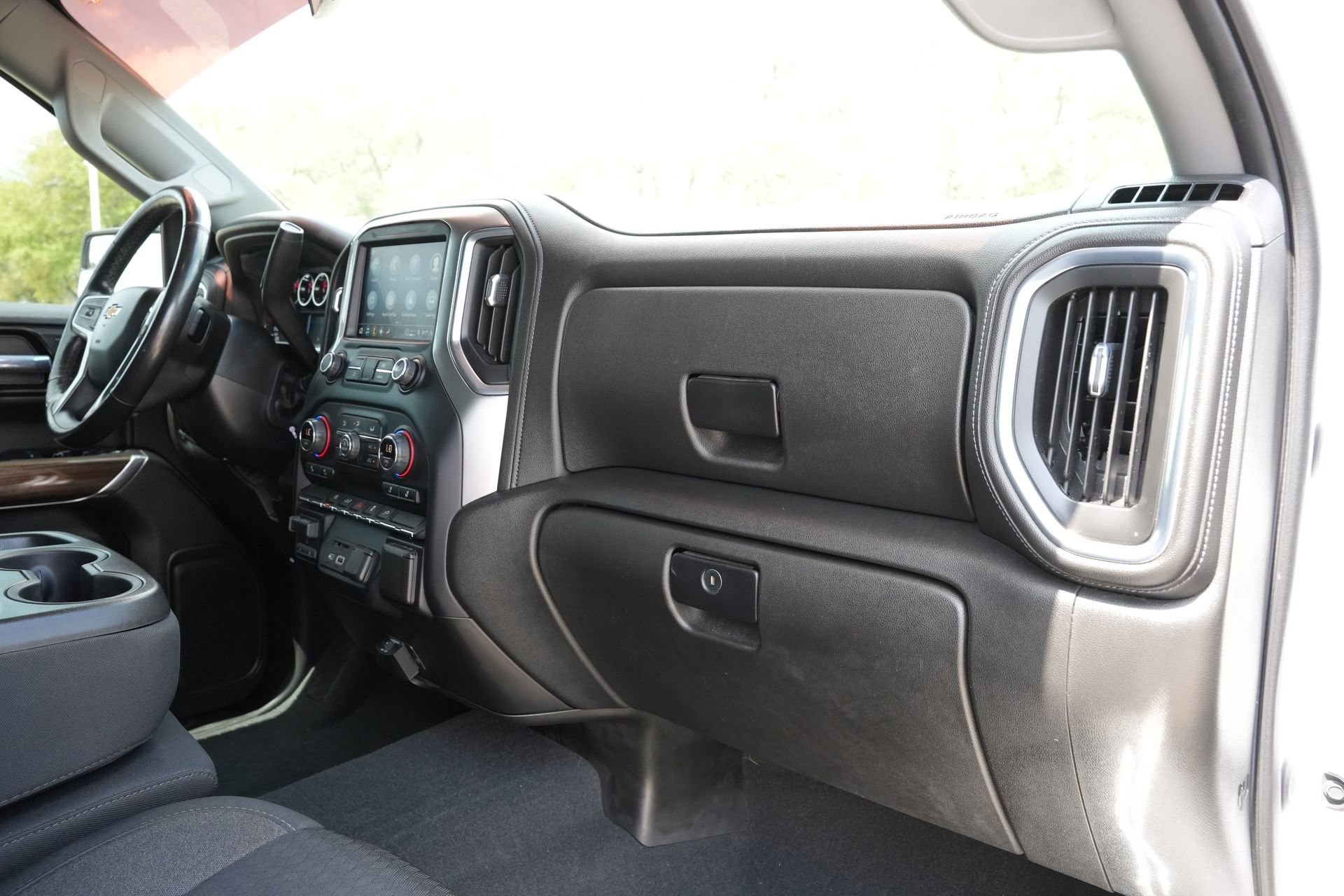 Used 2021 Chevrolet Silverado 1500 LT w/ Texas Edition Plus image 24