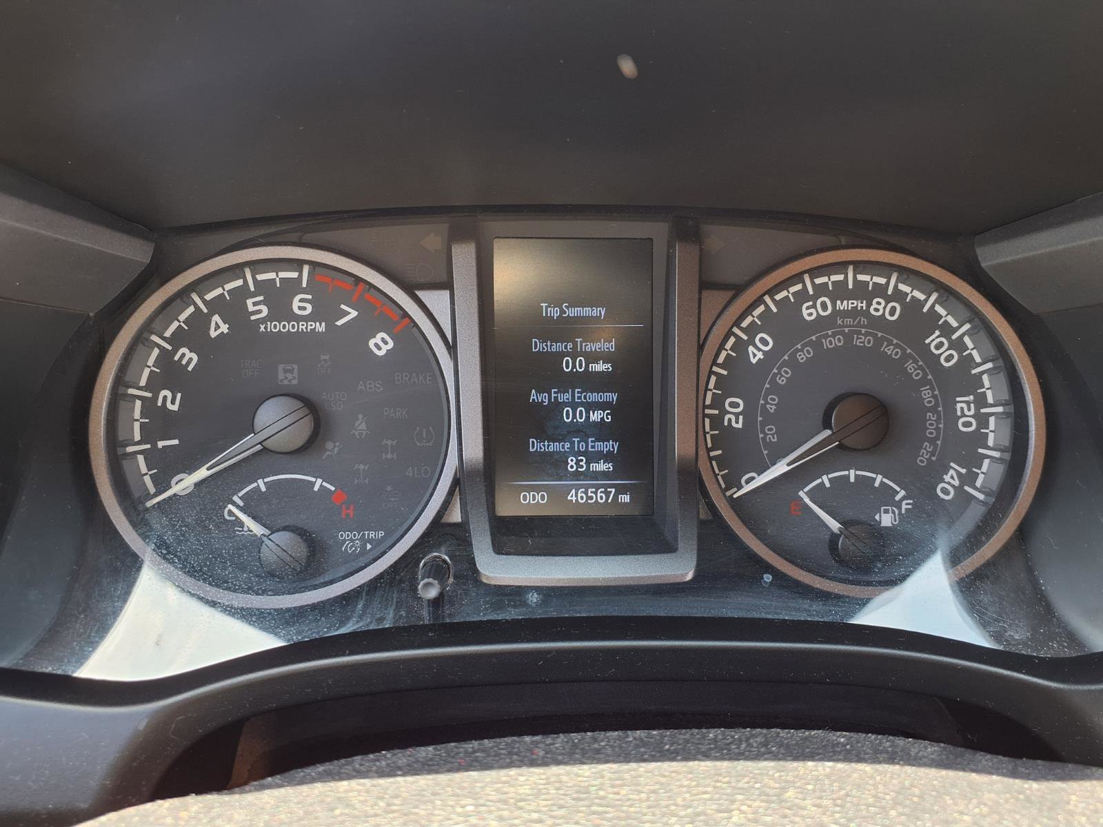 Used 2021 Toyota Tacoma TRD Off-Road w/ Technology Package AWD/4WD image 15