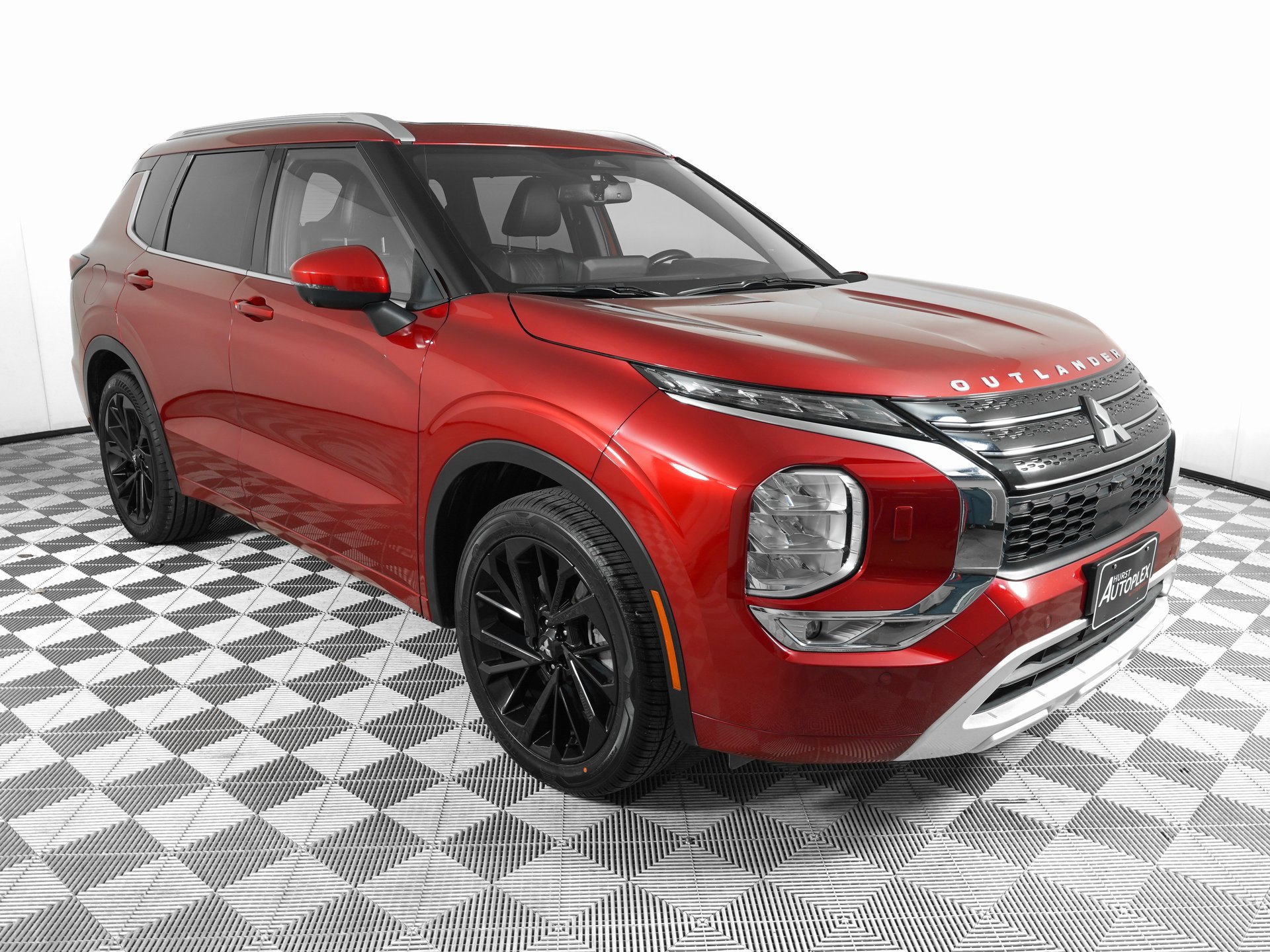 Used 2022 Mitsubishi Outlander SEL image 3