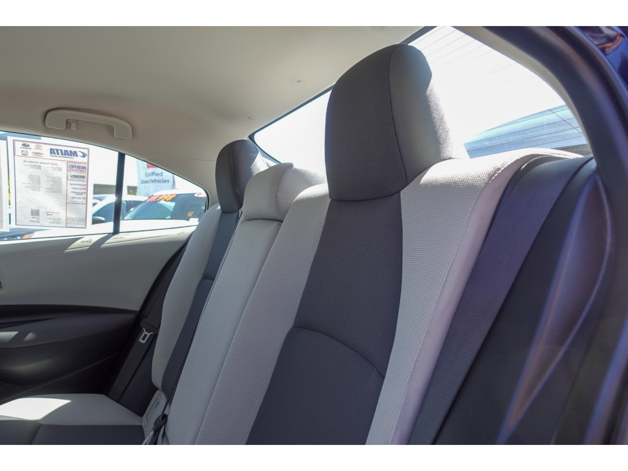 Used 2025 Toyota Corolla LE FWD image 21