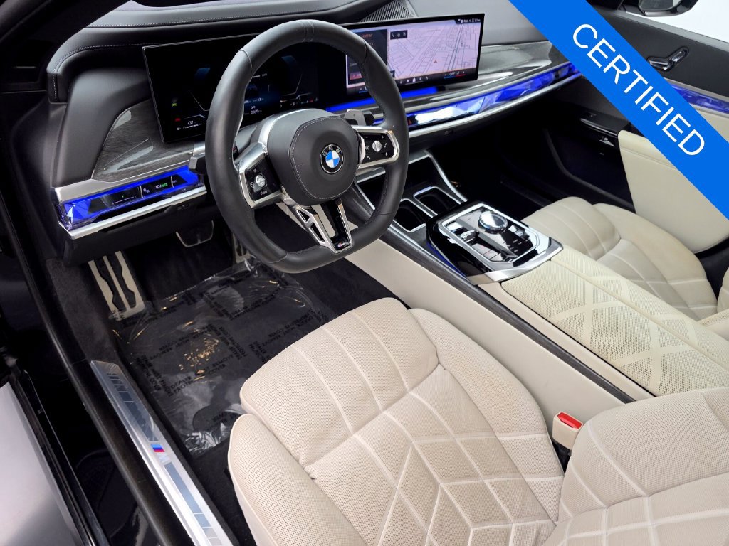 Certified 2023 BMW 740i RWD image 10