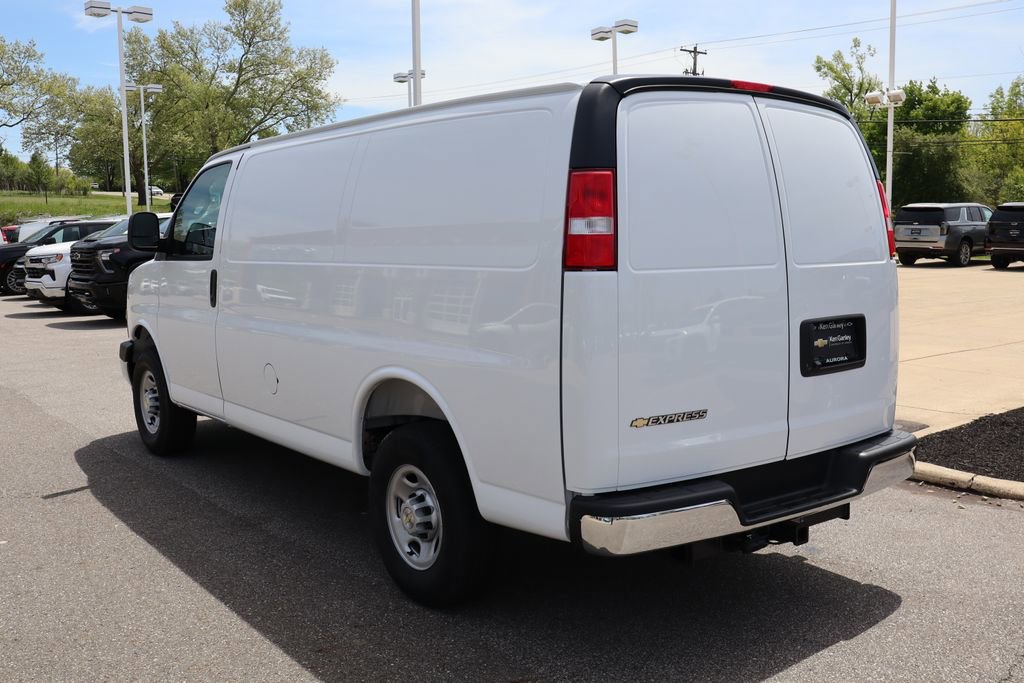 New 2026 Chevrolet Express 2500 w/ Driver Convenience Package RWD image 22