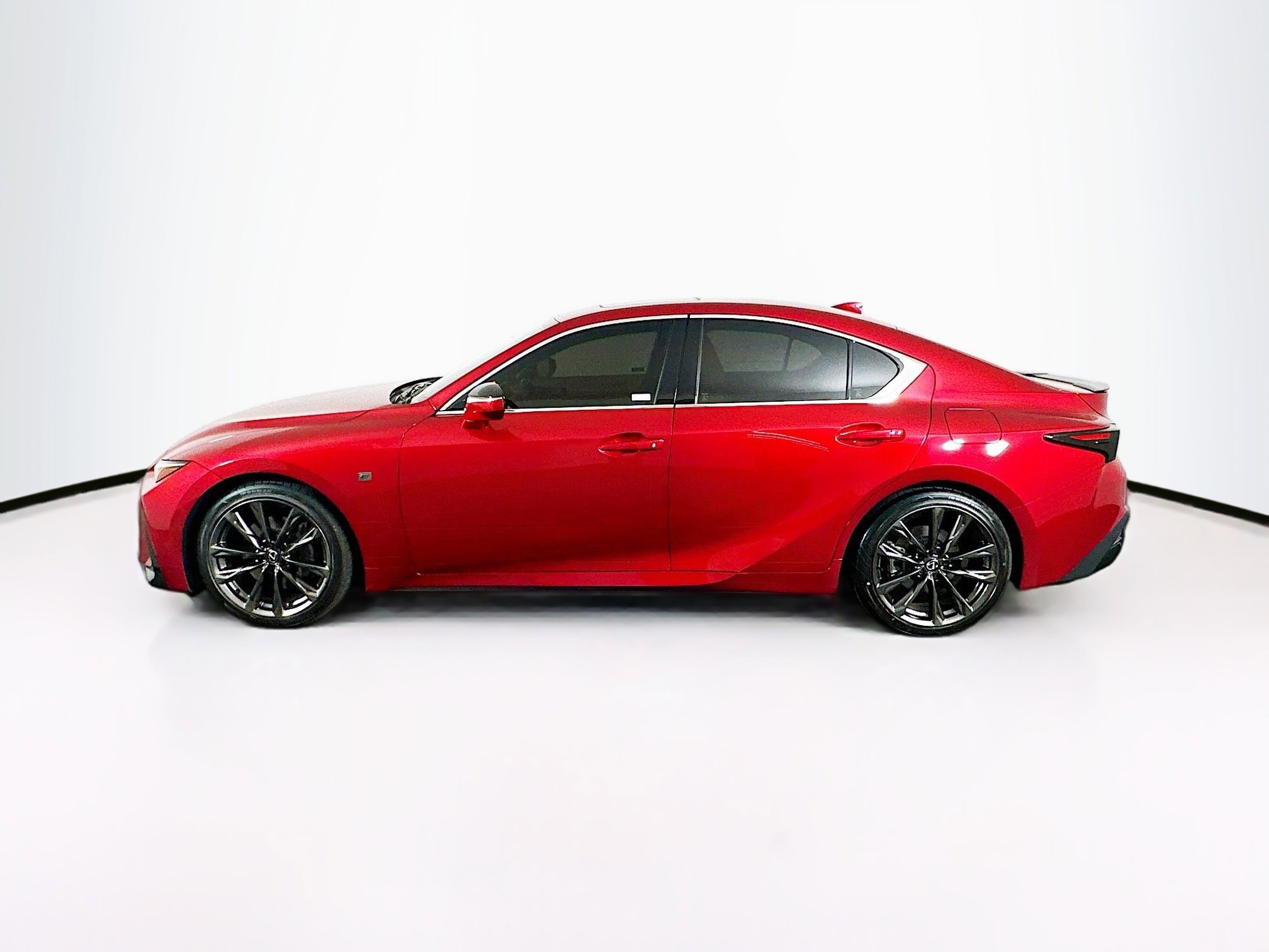 Used 2024 Lexus IS 350 F Sport image 4