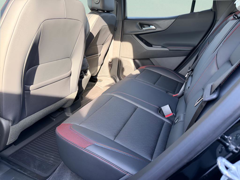New 2026 Chevrolet Equinox RS w/ LPO, Floor Liner Package image 28