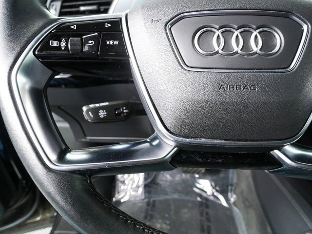 Certified 2022 Audi e-tron Premium w/ Convenience Plus Package image 9