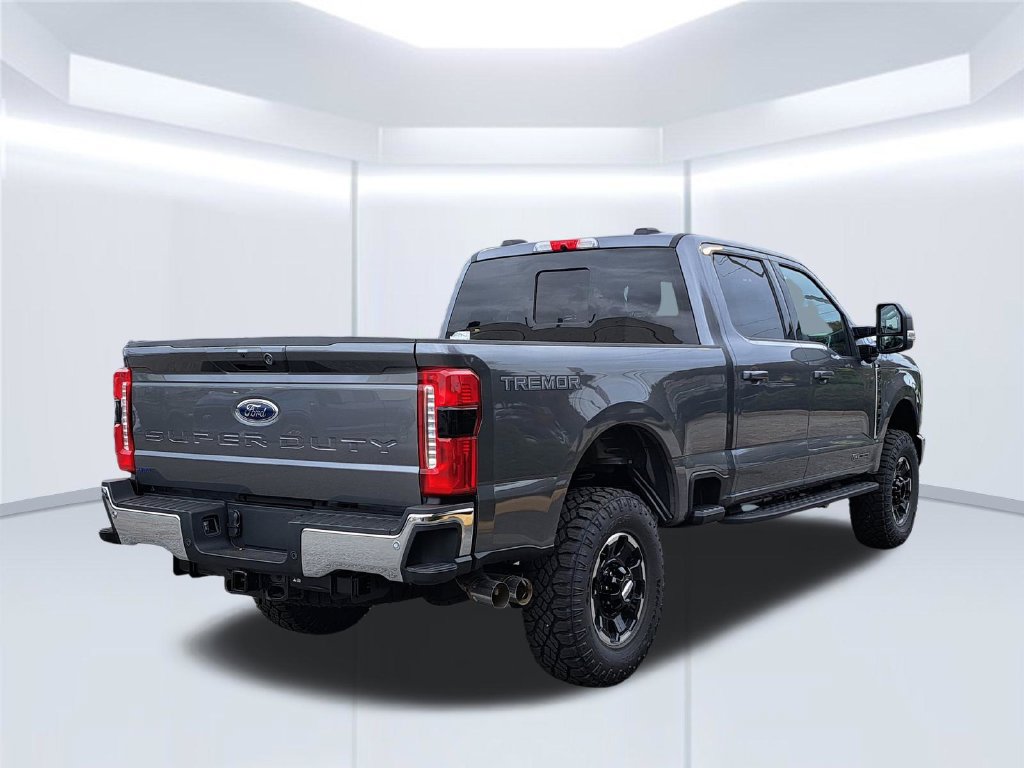 New 2026 Ford F350 XLT w/ XLT Premium Package AWD/4WD image 8