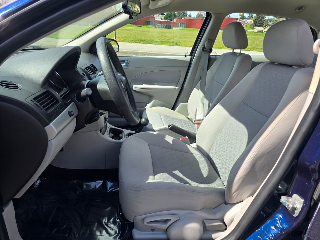 Used 2010 Chevrolet Cobalt Sedan image 12