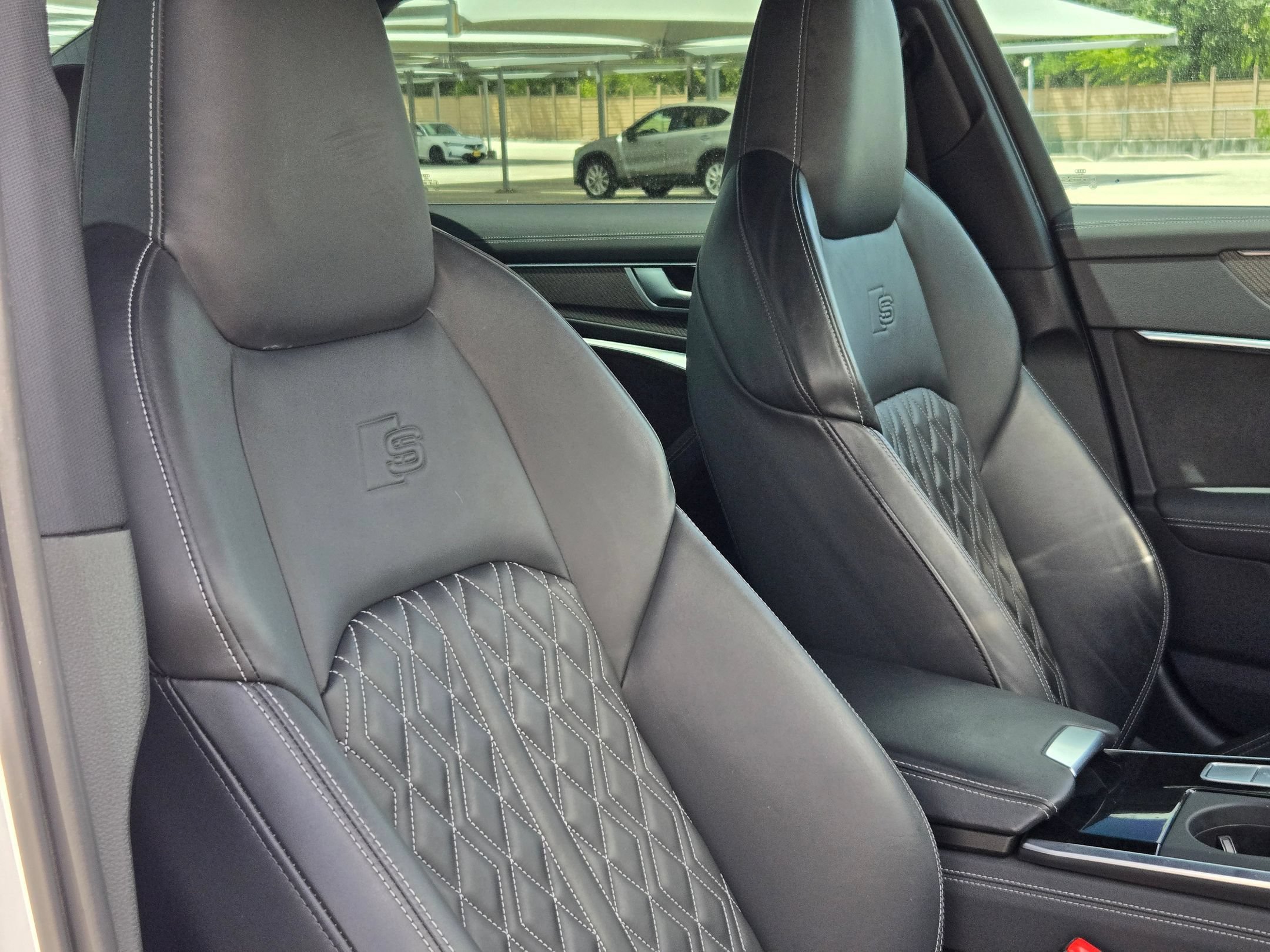 Used 2021 Audi S6 Premium Plus w/ S Sport Package AWD/4WD image 30