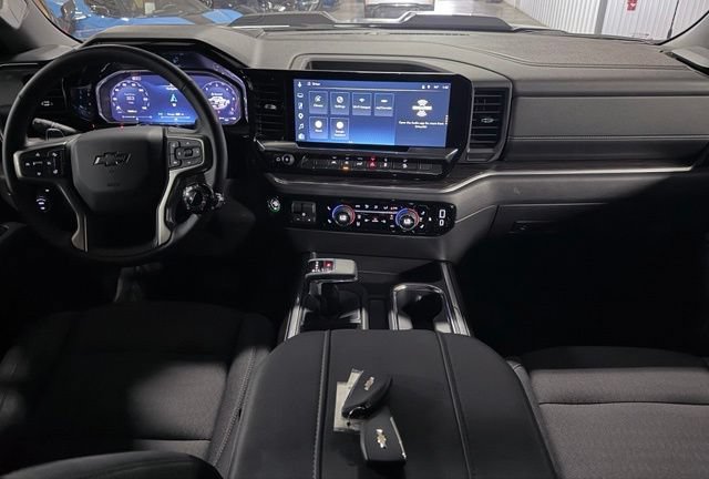 Used 2026 Chevrolet Silverado 1500 LT Trail Boss AWD/4WD image 31