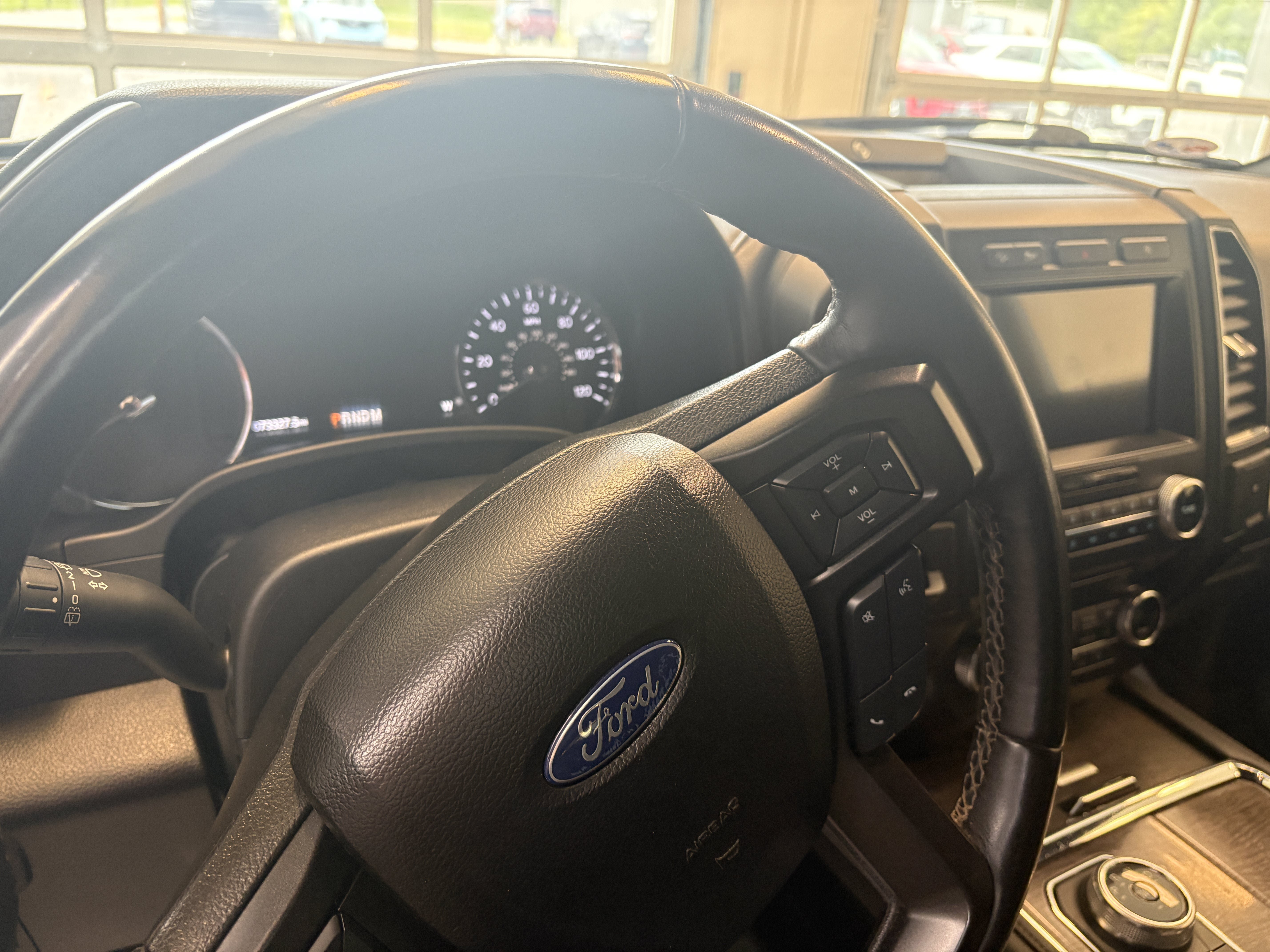 Used 2018 Ford Expedition Limited AWD/4WD image 7