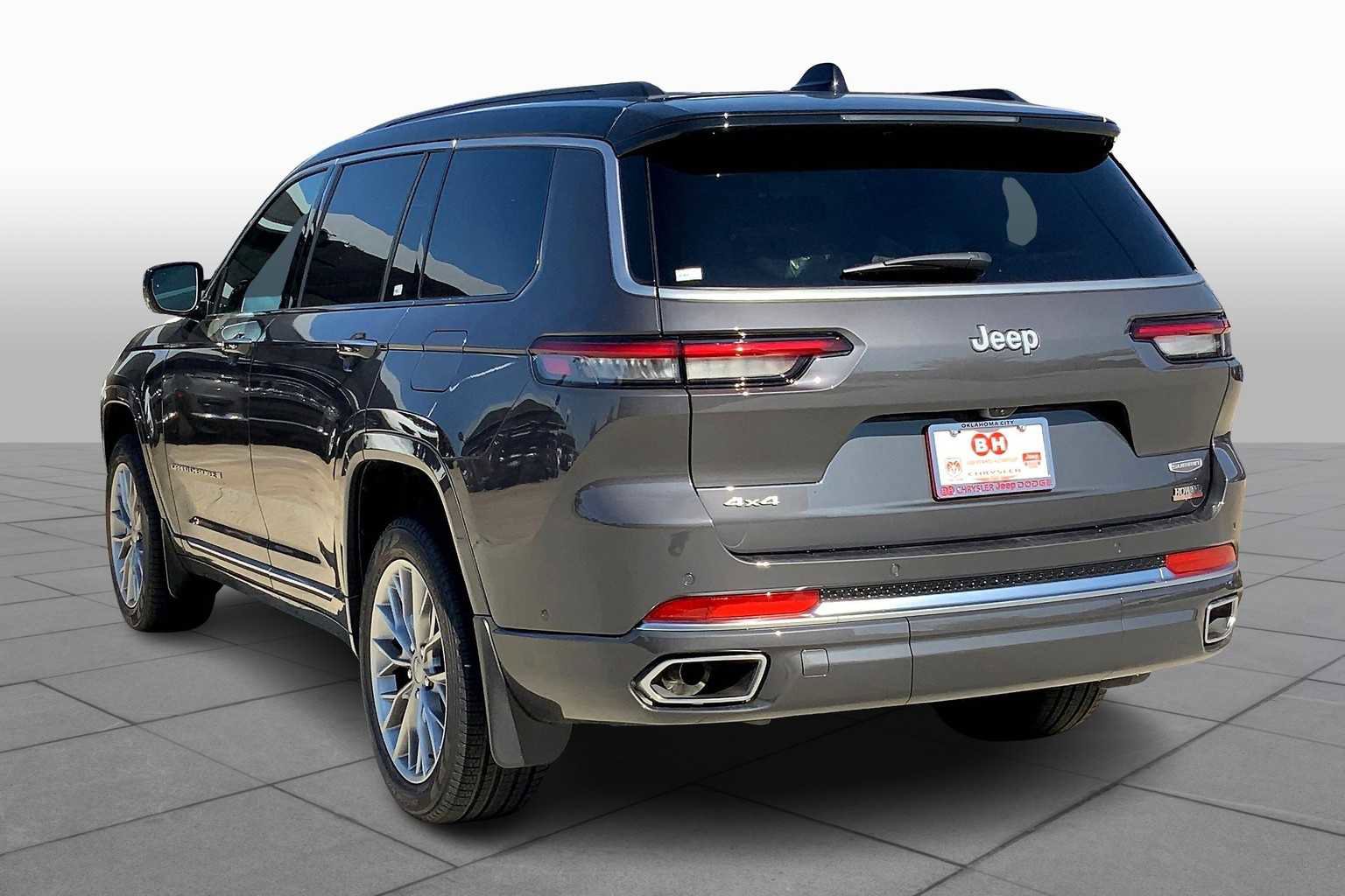 New 2025 Jeep Grand Cherokee L Summit w/ MOPAR Finishing Package image 13